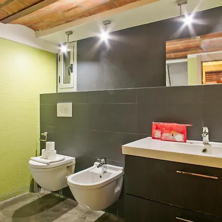Alcam Boqueria Apartman *
